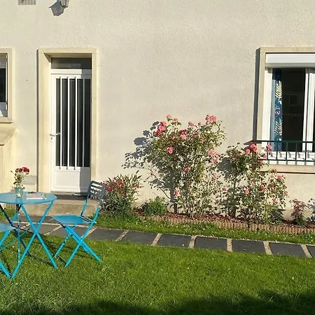 Charmant F1 Tout Equipe Apartment *